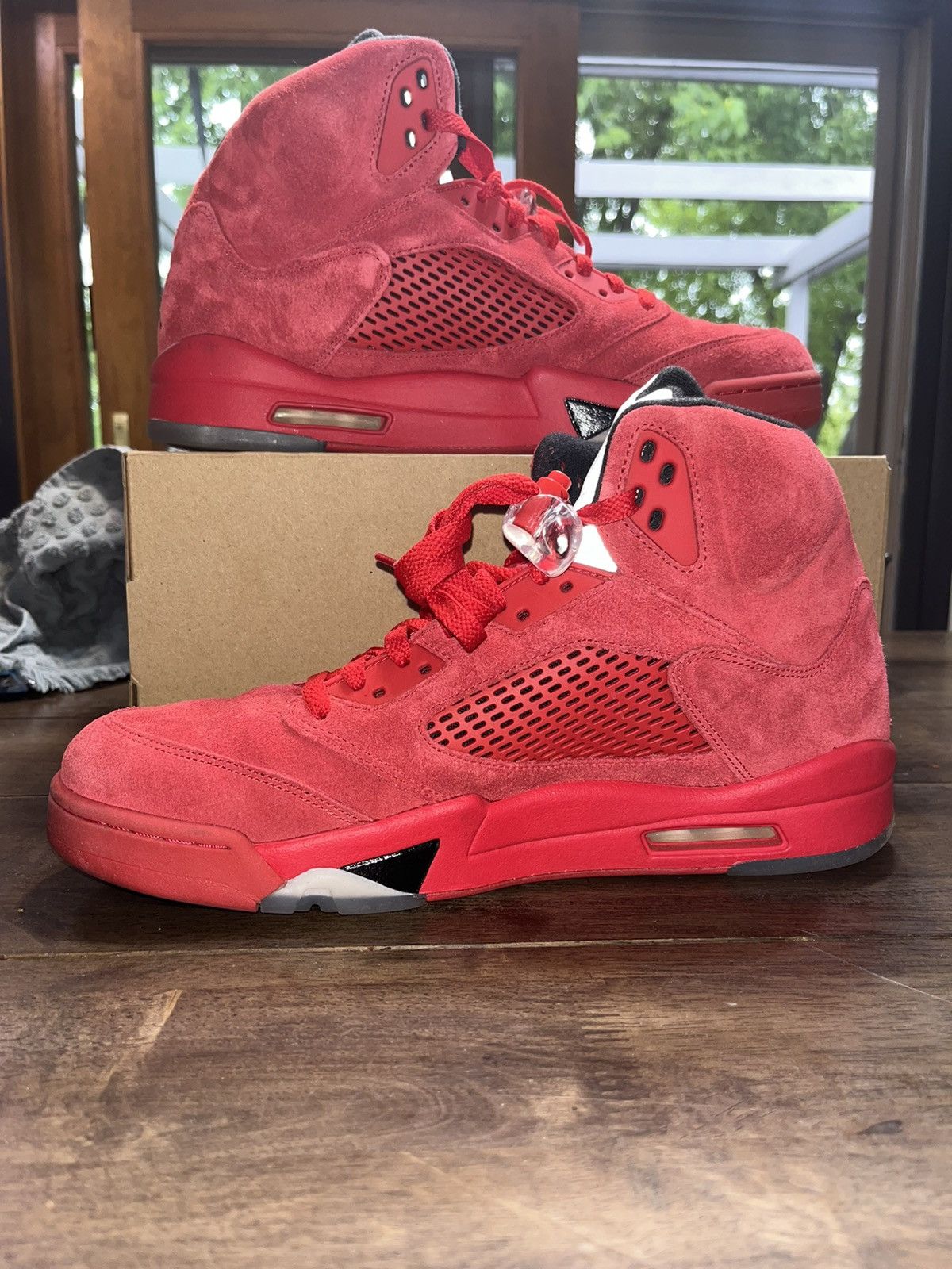 Jordan Brand × Nike Jordan 5 red suede Size US 12 / EU 45 - 4 Thumbnail
