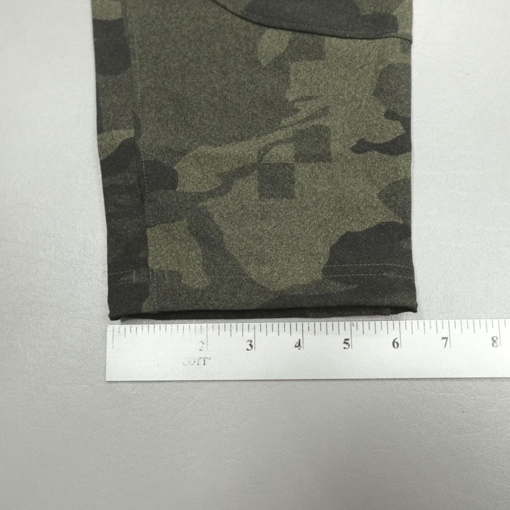 Under Armour Under Armour Unstoppable Cargo Pants Men's M Camouflage 1390256-391 Size US 31 - 7 Thumbnail
