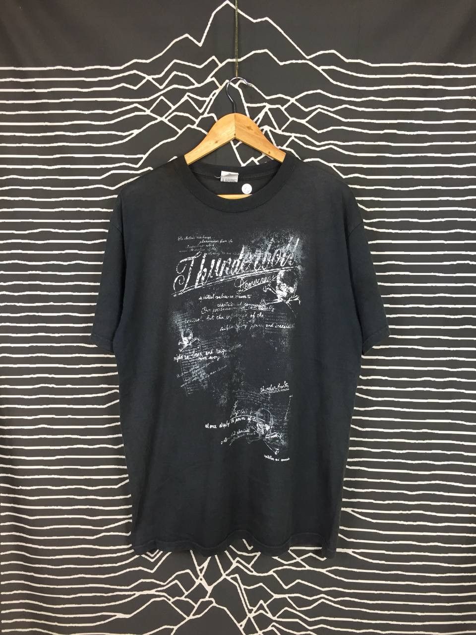Anvil × Vintage Vtg Y2k Thunderbolt Democracy Skulls Graphic Tee Size US L / EU 52-54 / 3 - 1 Thumbnail
