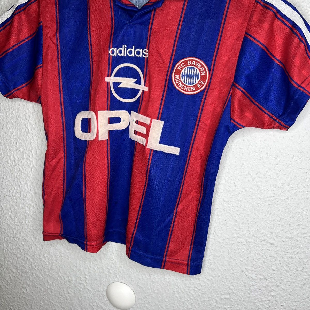 Adidas × Vintage Vintage Adidas Bayern Munich Navy Red Jersey 90s Tshirt Kit Size US XXS / EU 40 - 2 Thumbnail