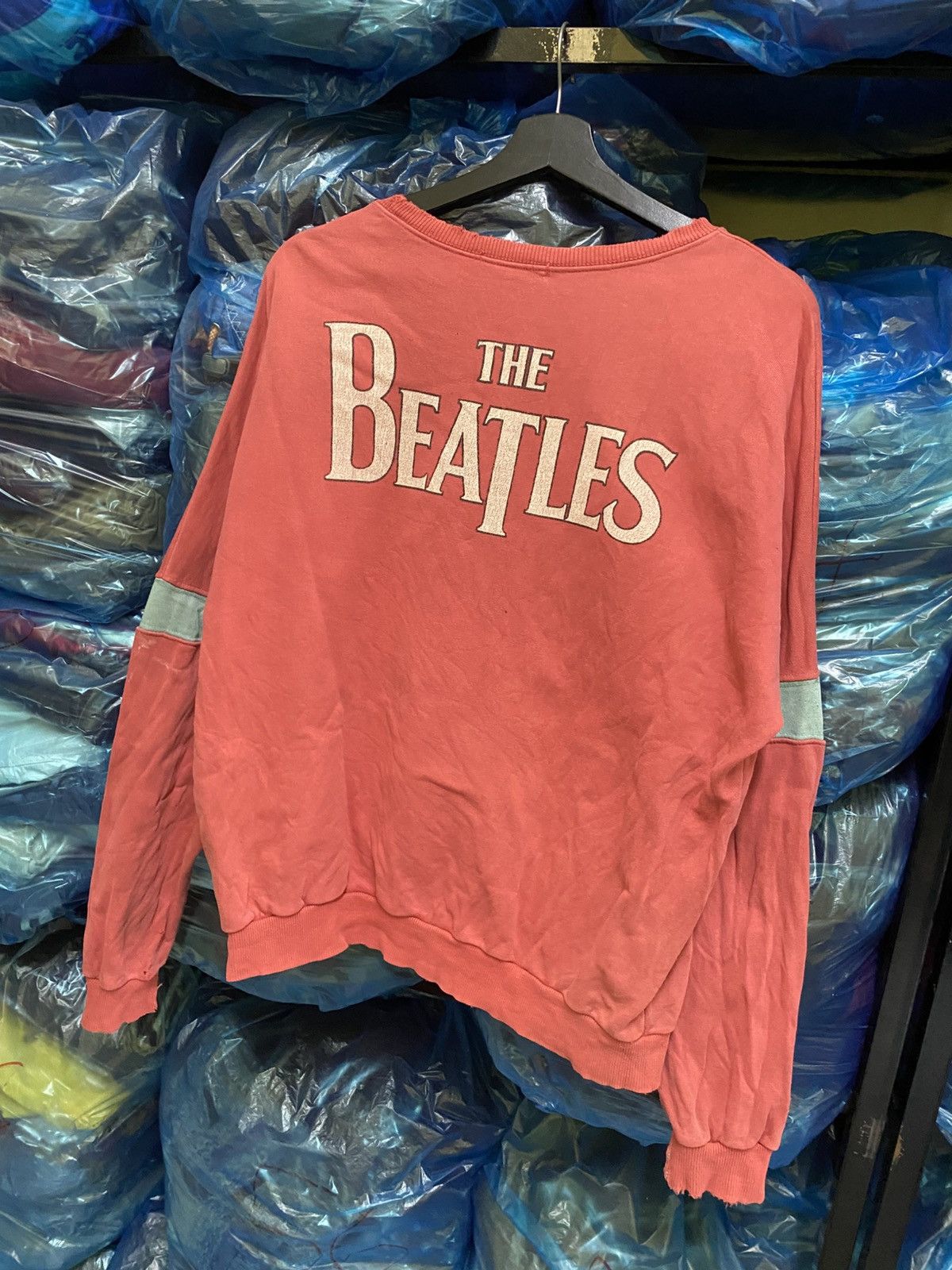 Vintage The Beatles Fan Club 90s Sgt. Pepper Graphic Distressed Size US M / EU 48-50 / 2 - 9 Thumbnail