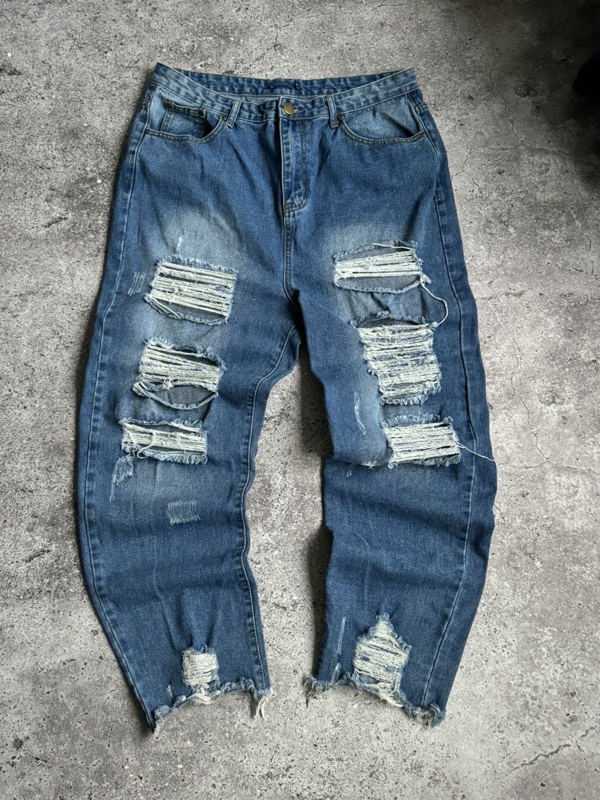 Vintage Vintage Baggy Y2K distressed trash denim jeans pants Size US 32 / EU 48 - 3 Thumbnail