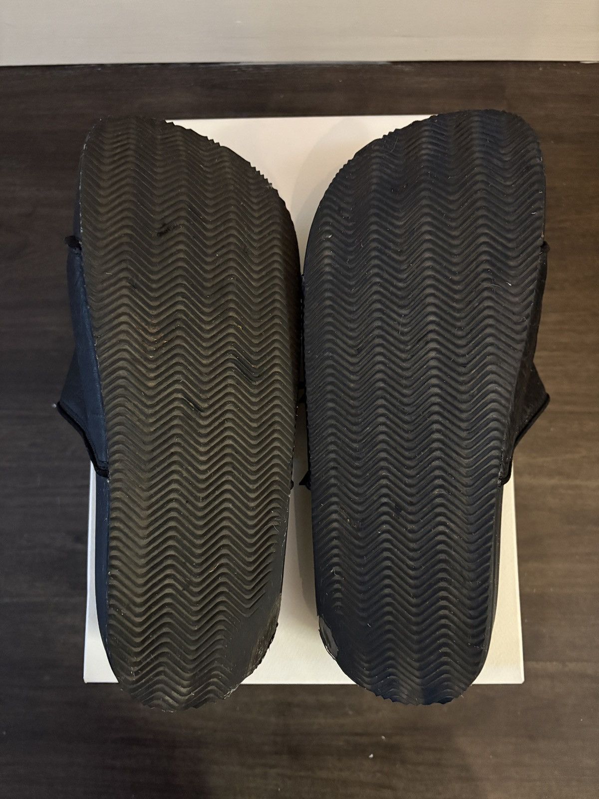 Y-3 Y-3 New Slide Size US 9 / EU 42 - 7 Thumbnail