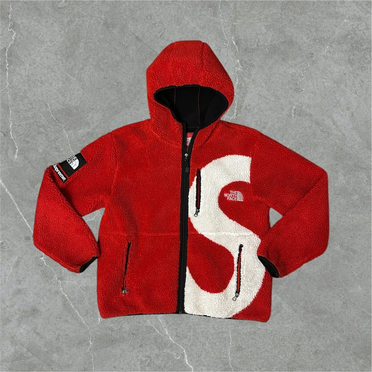 Supreme × The North Face Supreme x The North Face S Logo