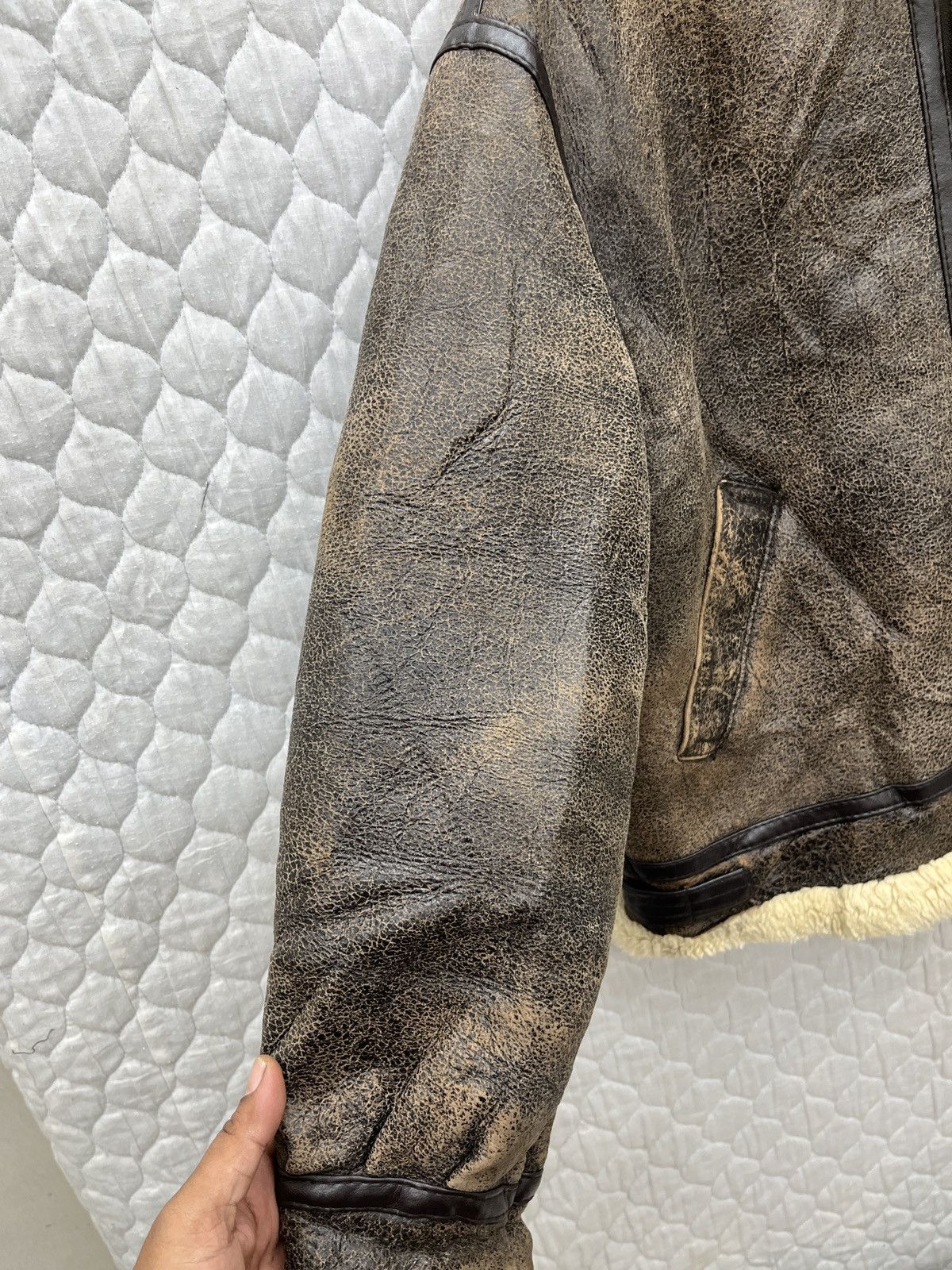 Genuine Leather 🔥🔥🔥STEALS VTG B3 US ARMY MILITARY SHEEPSKIN JACKET Size US M / EU 48-50 / 2 - 22 Thumbnail