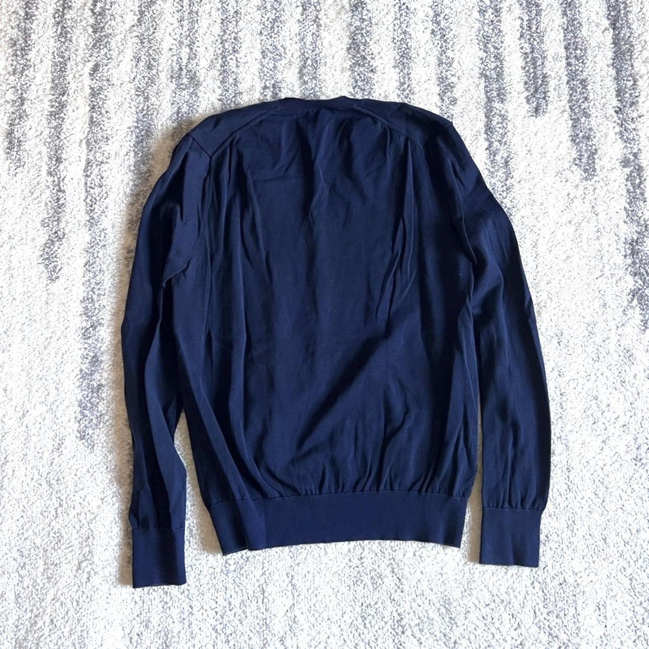 Burberry Burberry Men’s Navy Blue V-Neck Sweater (Size S) Size US S / EU 44-46 / 1 - 4 Thumbnail