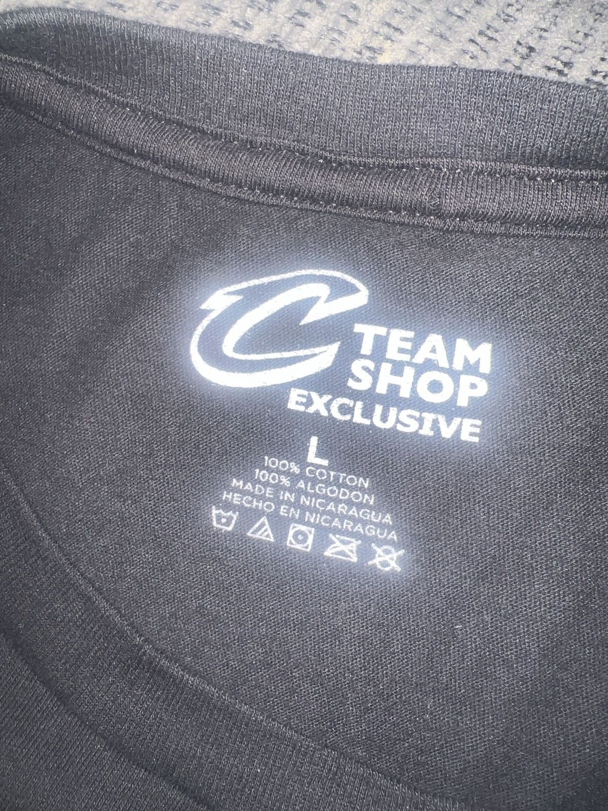 NBA Cleveland Cavaliers Team Shop Exclusive 2023 Playoffs Tee Size US L / EU 52-54 / 3 - 7 Thumbnail