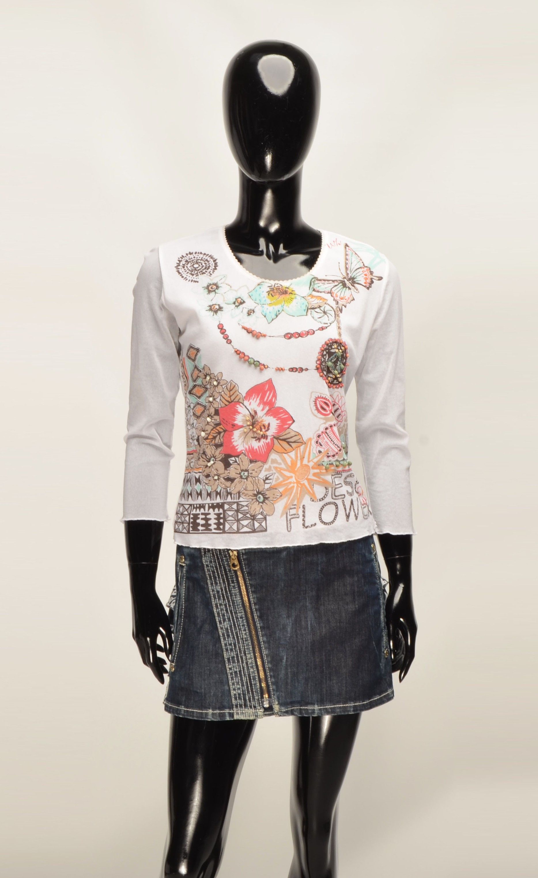 Vintage Vintage Passport Y2K Fairy Mesh Beaded Floral Blouse Size S / US 4 / IT 40 - 1 Thumbnail