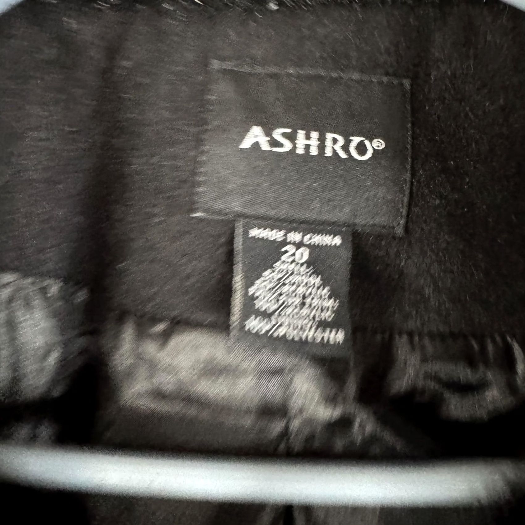 Vintage Ashro Coat Womens 20 Black Wool Overcoat Faux Fur Trim Long Lined Pockets Size 3XL / US 20-22 - 4 Thumbnail