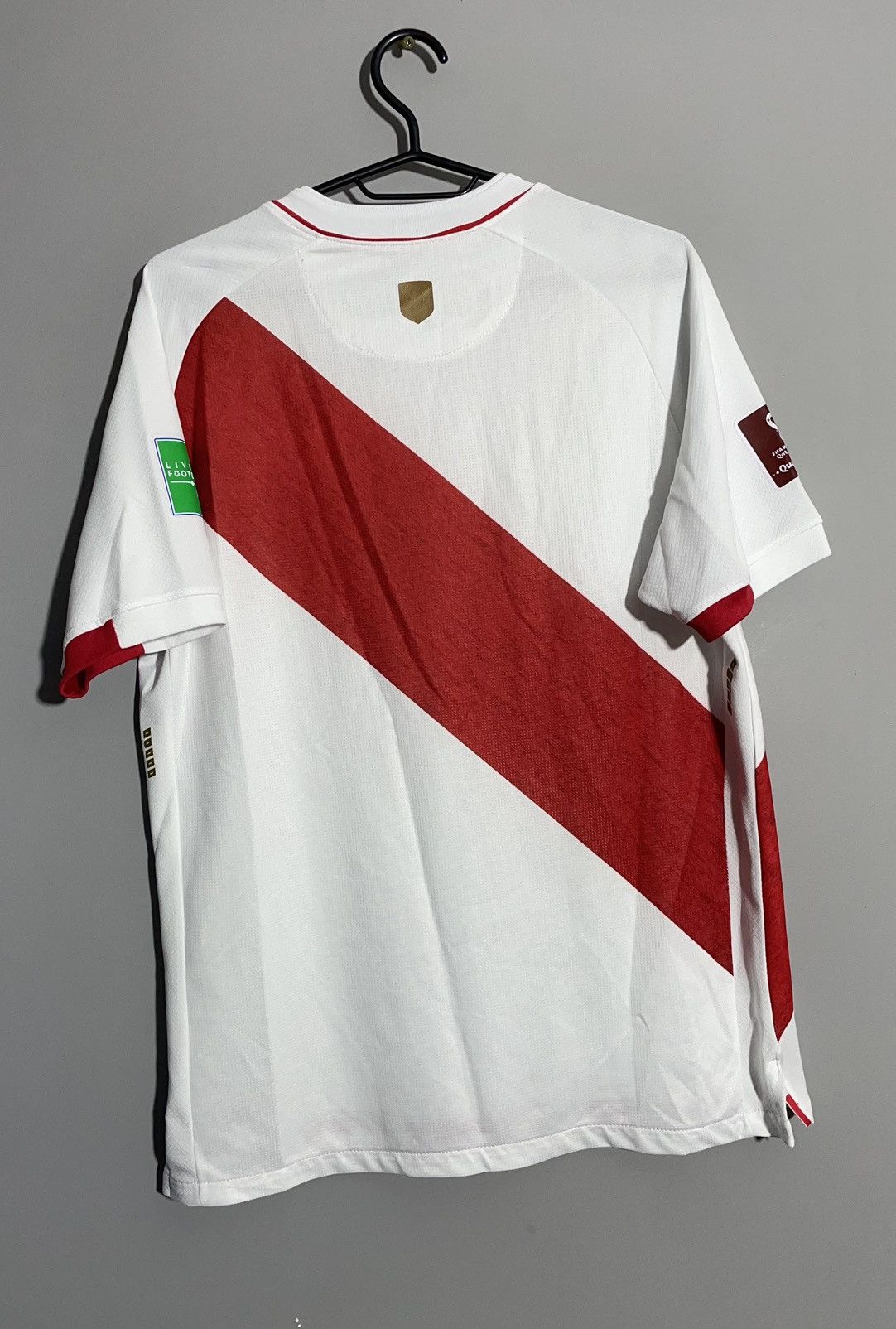 Vintage Peru World Cup Marathon Soccer jersey size M Size US M / EU 48-50 / 2 - 7 Thumbnail
