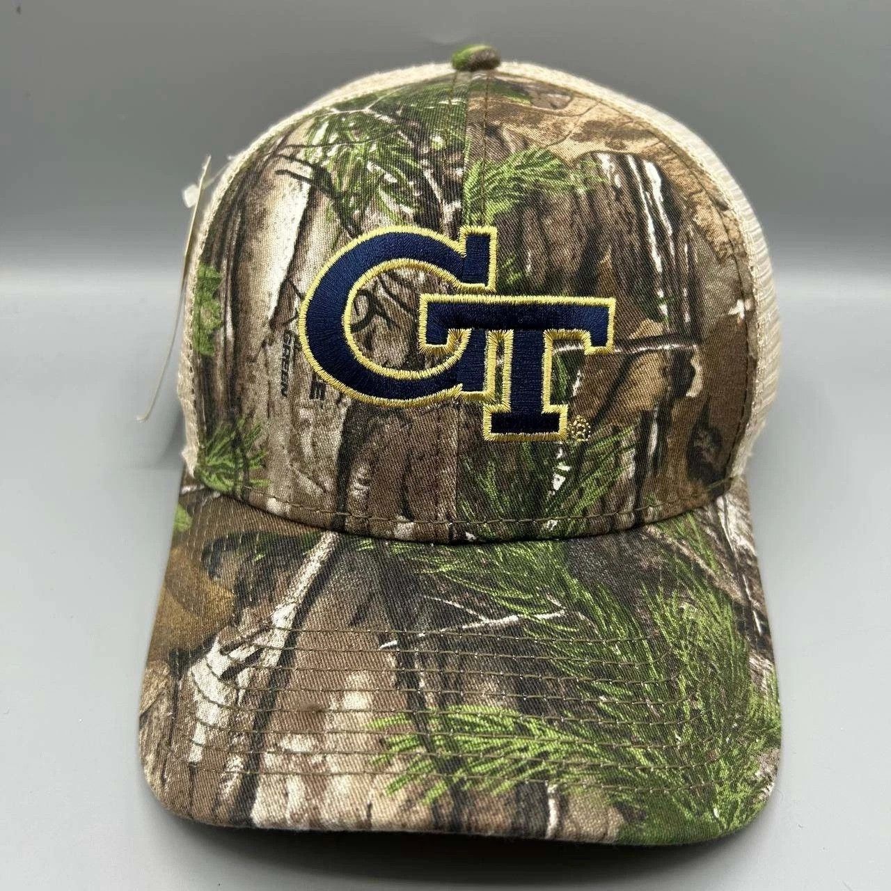 The Game Vintage Georgia Tech Jackets Trucker Realtree Camo Snap Back Size ONE SIZE - 1 Thumbnail