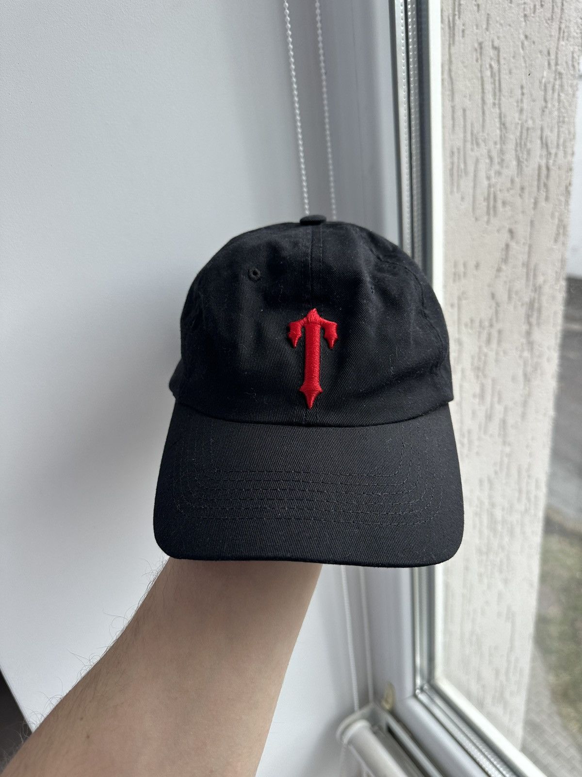 ★新作★【Trapstar London】FOUNDATION HAT キャップ TRAPSTAR キャップ(メンズ) - 海外通販のBUYMA