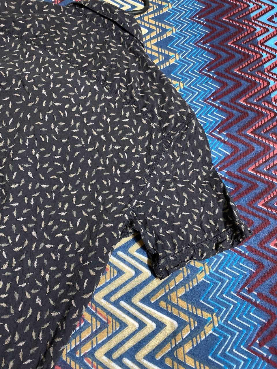 Allsaints × Vintage AllSaints Short Sleeve Abstract Print Button Up Down Shirt Size US M / EU 48-50 / 2 - 10 Thumbnail