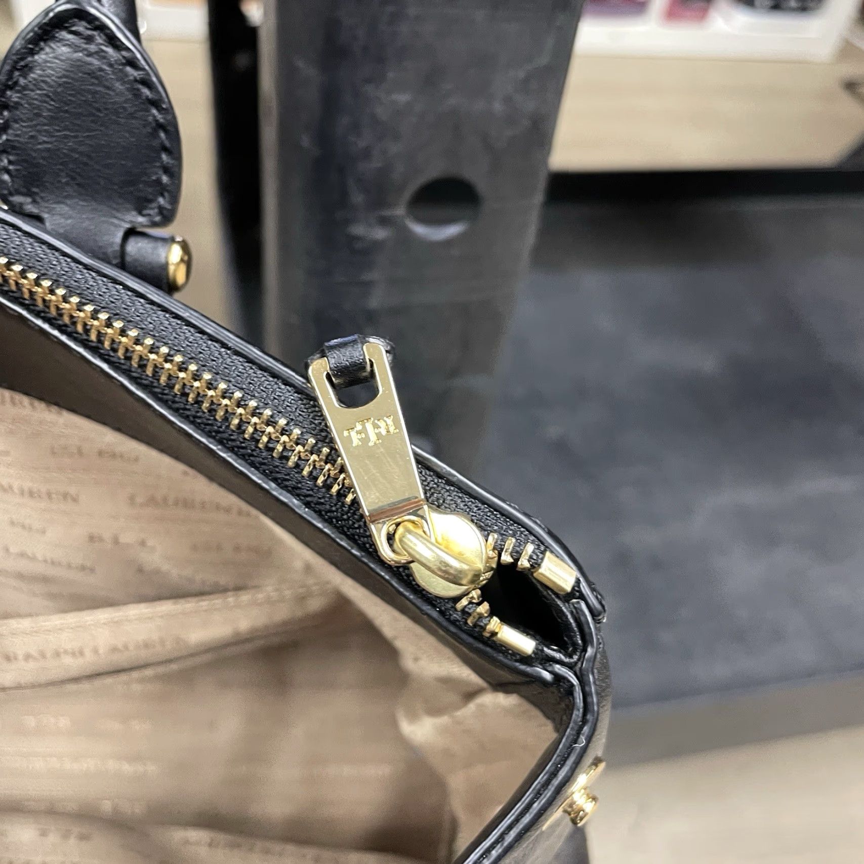 Doublet Lauren Ralph Lauren Bag Black Leather Newbury Double Zip Crossbody Gold Tote Medium Size ONE SIZE - 5 Thumbnail