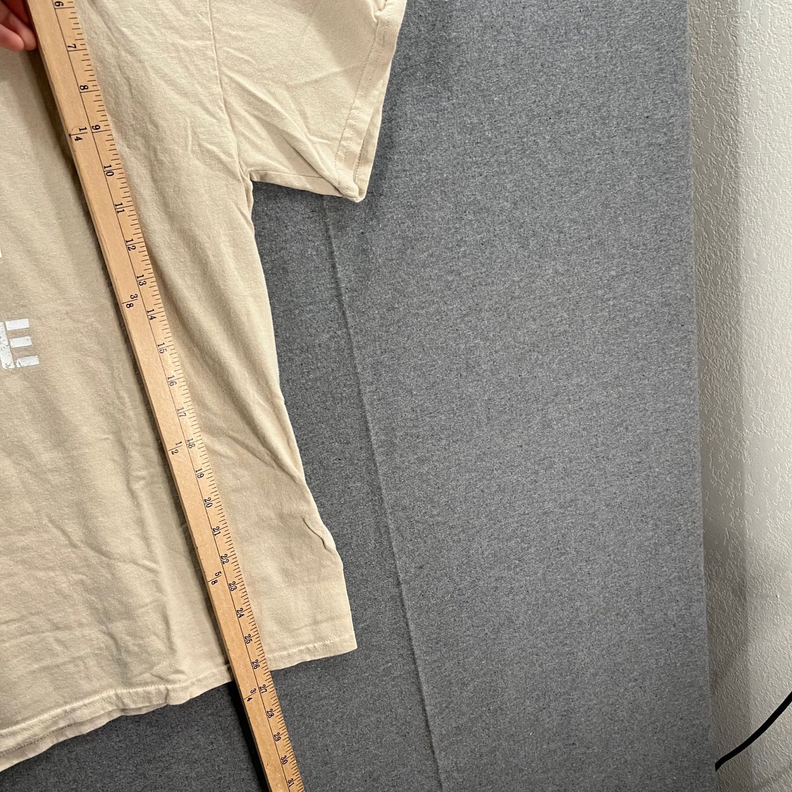 Other Chive Tees Shirt Adult Medium Cream Casual T Shirt Mens Size US M / EU 48-50 / 2 - 6 Thumbnail