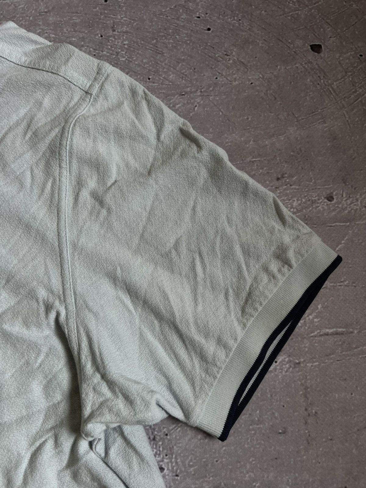 Fred Perry Fred Perry Short Sleeve Half Zip Tipped Crepe Shirt XXL Size US XXL / EU 58 / 5 - 5 Thumbnail