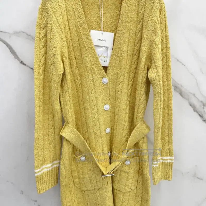Chanel Chanel Yellow Long Sleeve Knit Cardigan . Size M / US 6-8 / IT 42-44 - 4 Thumbnail