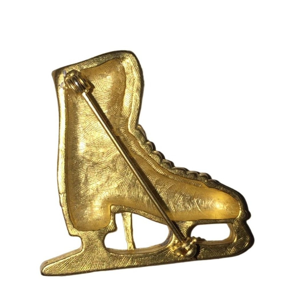 Other Vintage Minimalist Gold Tone Rhinestone Ice Skate Brooch Pin Size ONE SIZE - 3 Thumbnail