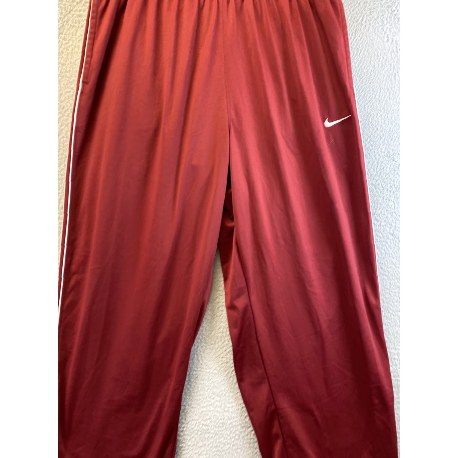 Nike Nike Track Pants Mens XXL 2XL Elastic Waist Straight Leg Zip 30-72 Maroon Size US 39 - 3 Thumbnail