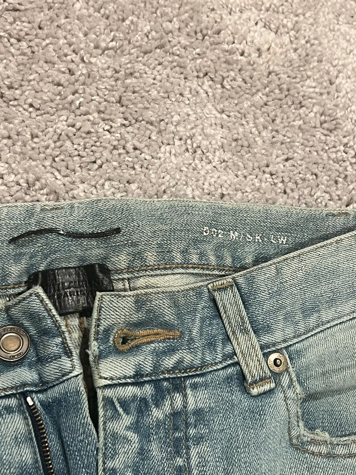 Saint Laurent Paris Saint Laurent Paris distressed denim Size US 30 / EU 46 - 2 Thumbnail