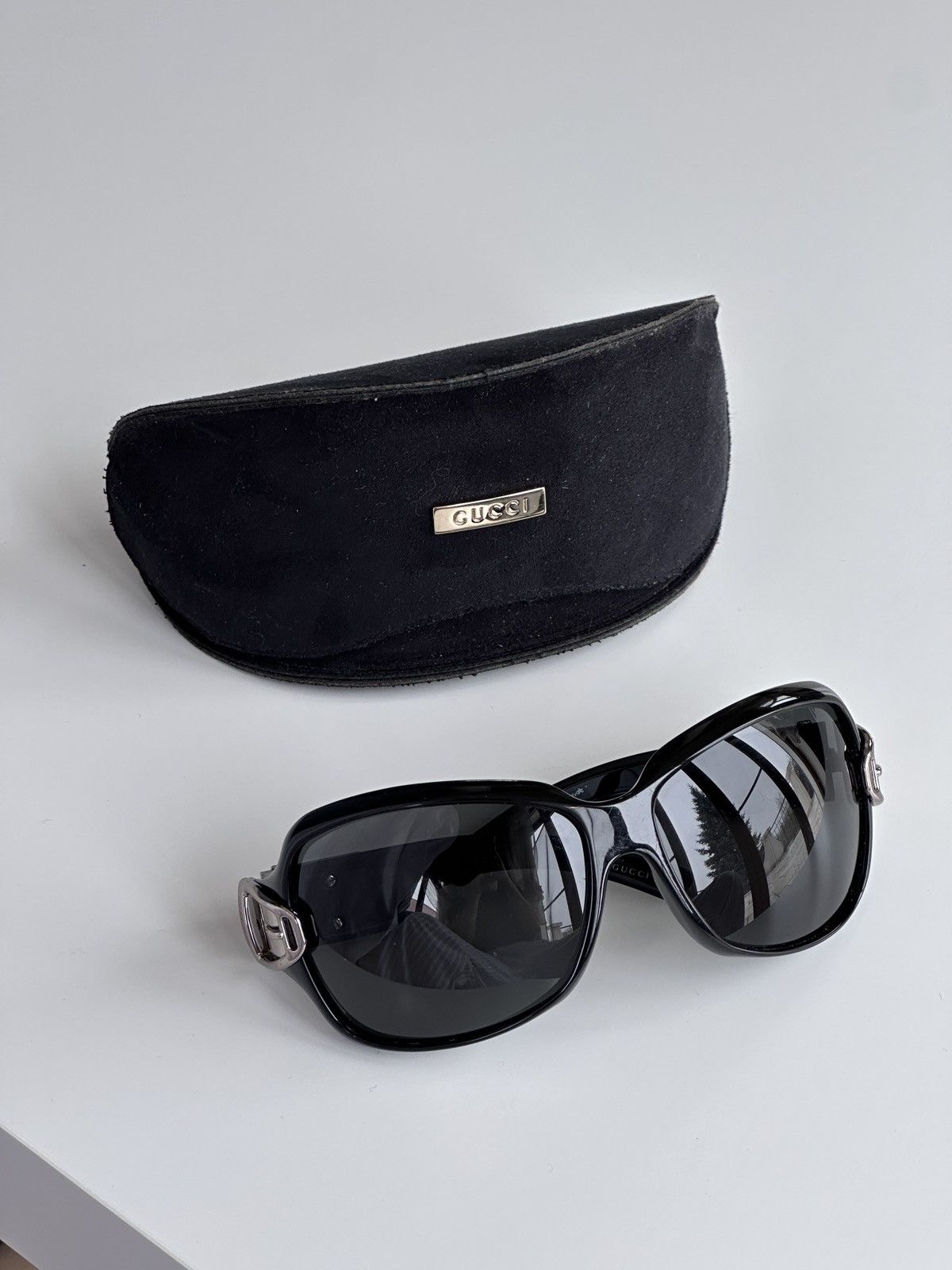Gucci GUCCI Shield Buckle Logo Oversized Black Sunglasses GG2591/S Size ONE SIZE - 12 Thumbnail