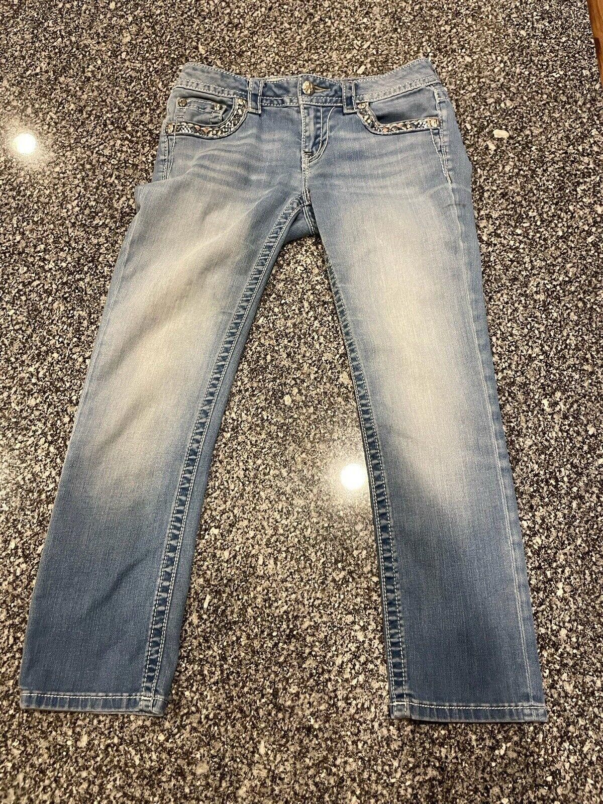 Designer Miss Me Signature Crop Sz 28 Jeans Pants (A4) Size 28" / US 6 / IT 42 - 1 Thumbnail