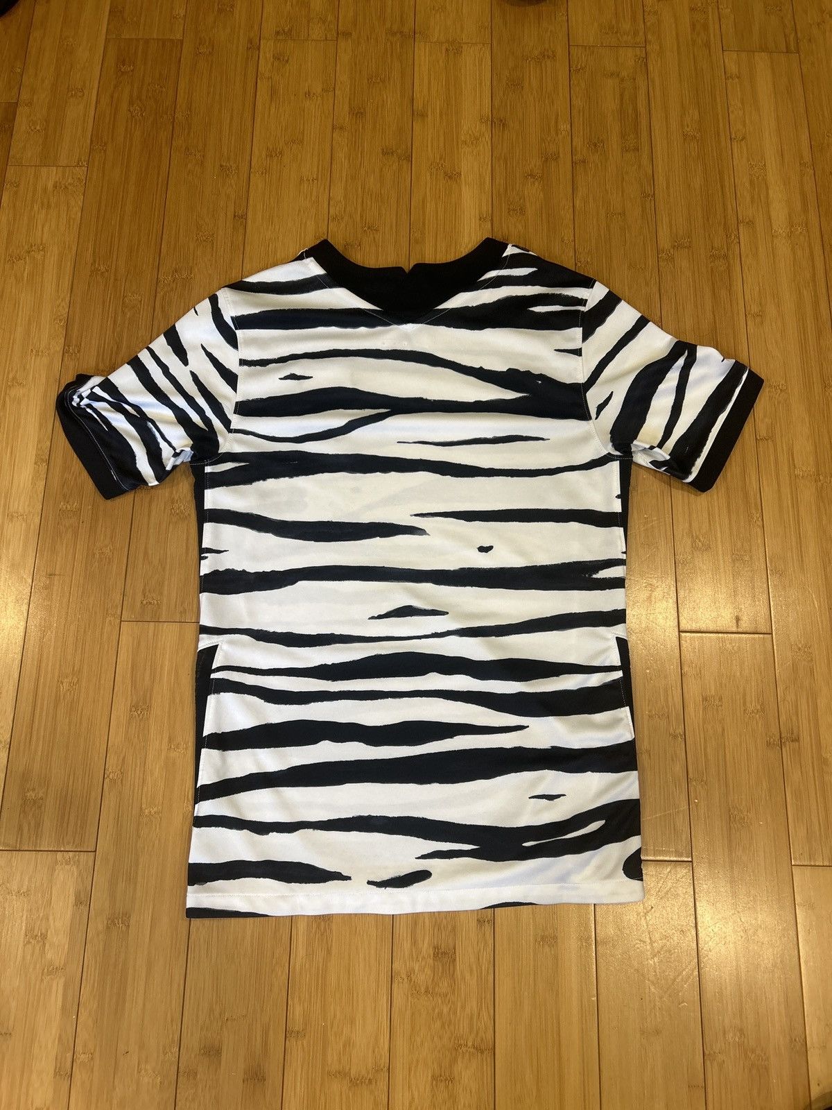 Nike South Korea 2020-2021 Away Jersey Size US S / EU 44-46 / 1 - 2 Thumbnail