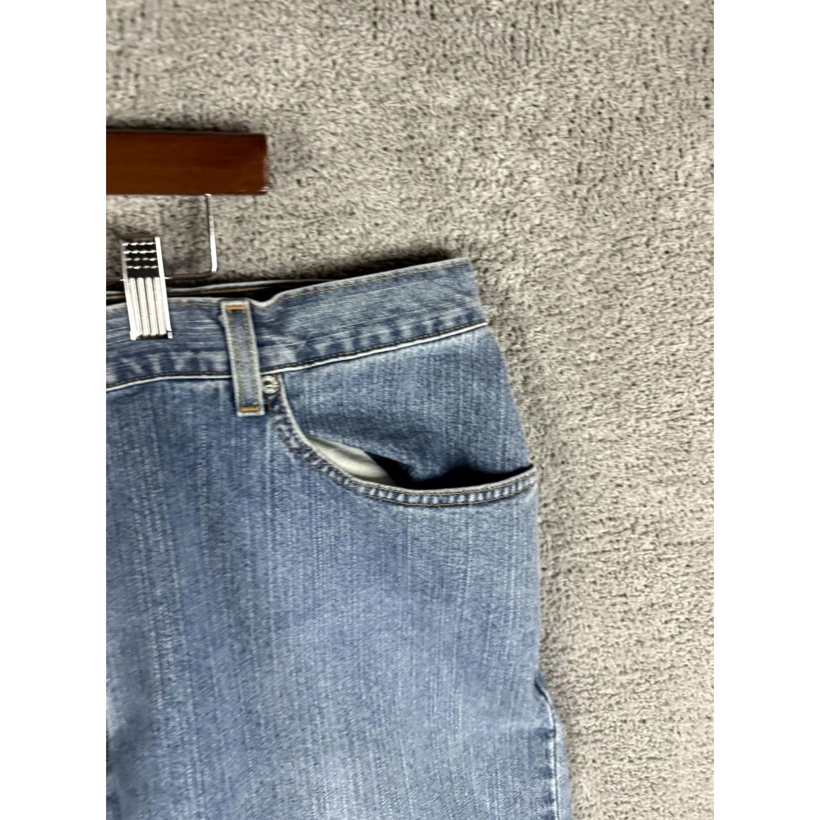 Levi's Levis 559 Jeans Mens 44x25 Light Wash Blue Relaxed Straight Denim Casual Size US 44 / EU 60 - 3 Thumbnail