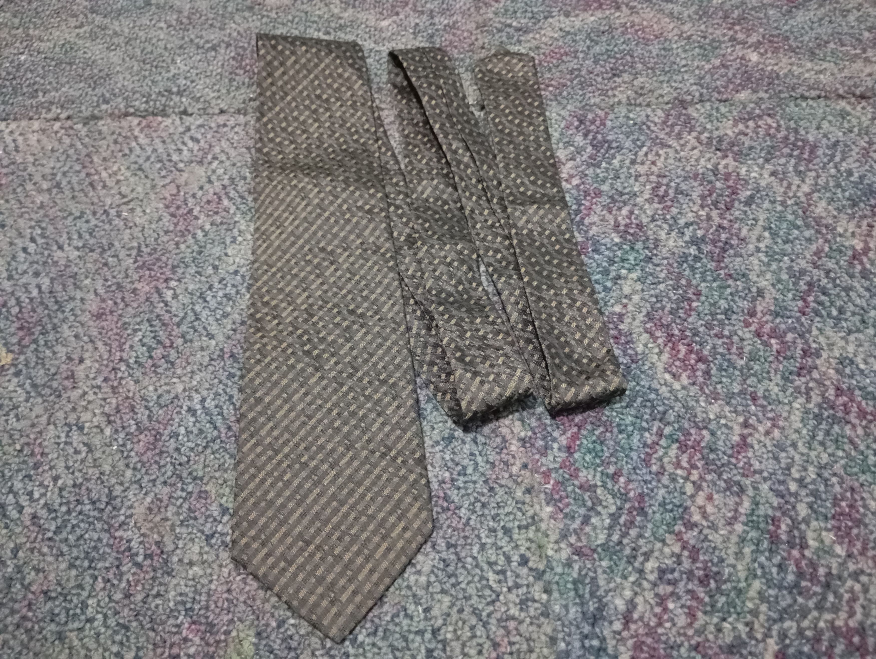 Issey Miyake × Japanese Brand Issey Miyake Tie Issey Miyake Necktie Size ONE SIZE - 1 Thumbnail