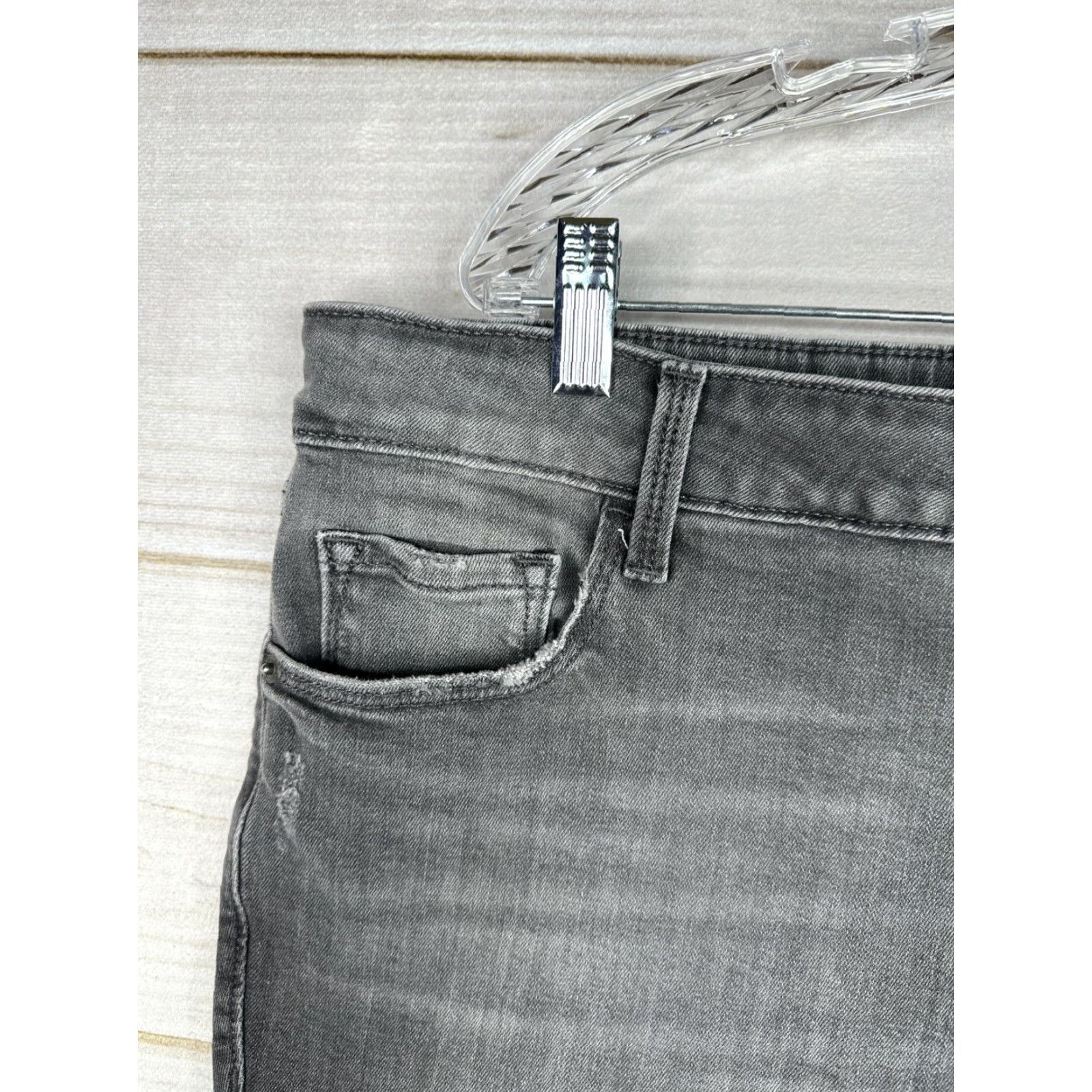 Old Navy Old Navy Jeans Womens 22 Gray Rockstar Skinny High Rise Pocket 5-Pocket Belt Loops Denim Plus Size Size 40" / US 18 - 2 Thumbnail