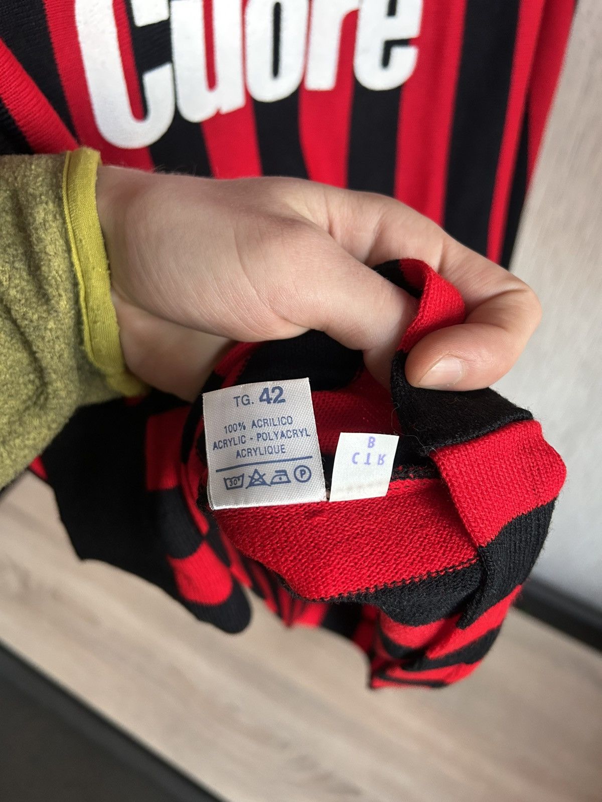 Other VERY RARE 1983/84 Ac Milan Long Sleeve Soccer Jersey Size US M / EU 48-50 / 2 - 11 Thumbnail