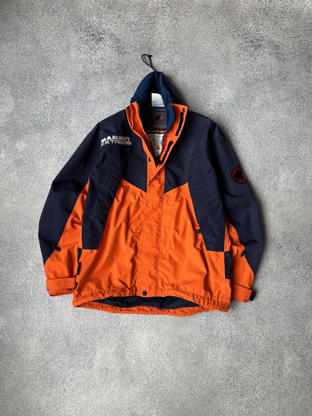 image of VTG Mammut Extreme Gore-Tex Outdoor Waterproof Orange Jacket, Men's (Size Small)