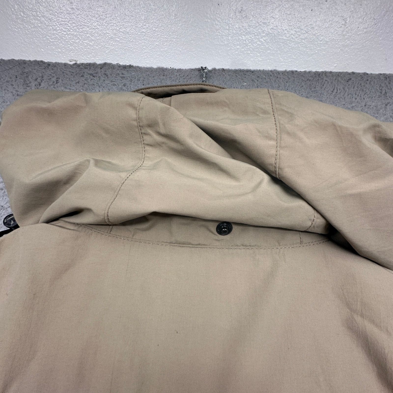Eddie Bauer Vintage Eddie Bauer Gore-Tex Windbreaker Hooded Jacket XL Size US XL / EU 56 / 4 - 9 Thumbnail