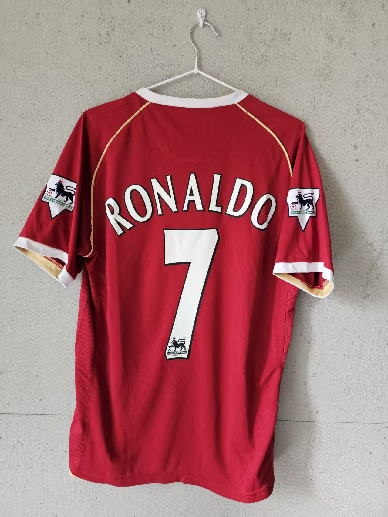 2006 2007 MUFC #7 C Ronaldo Jersey Home