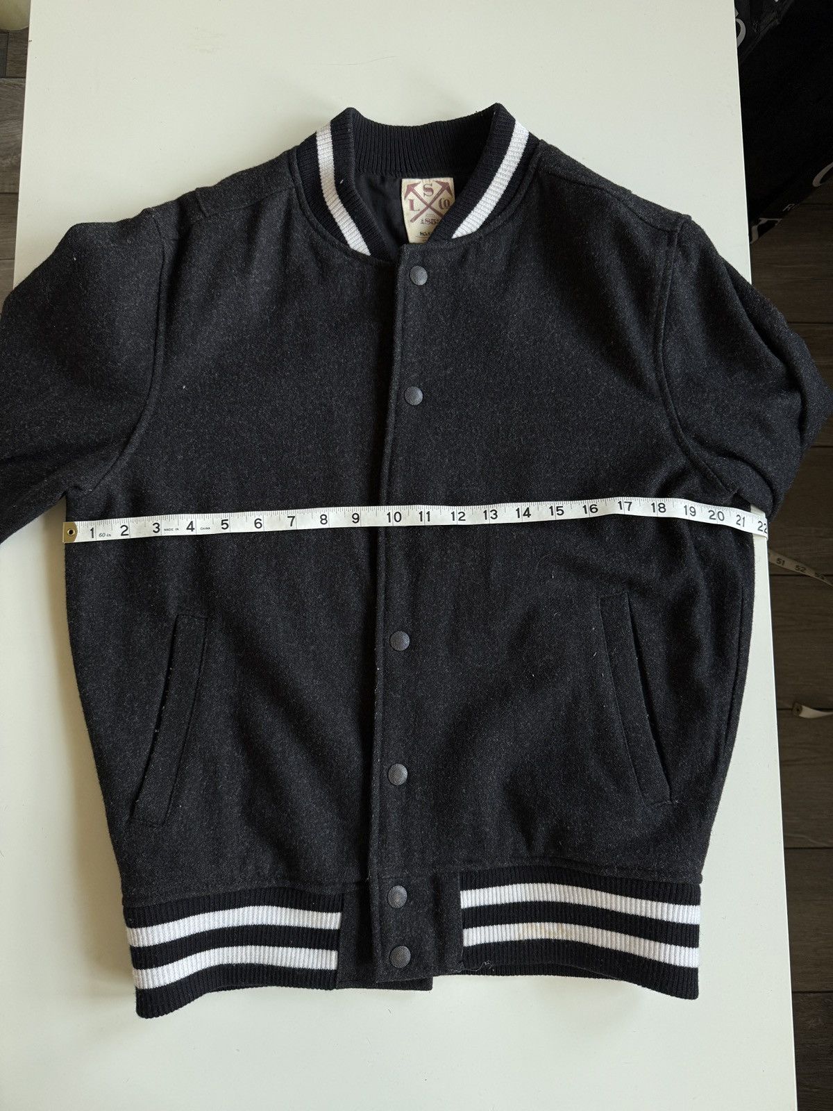 Levi's Levis varsity bomber wool jacket Size US S / EU 44-46 / 1 - 5 Thumbnail