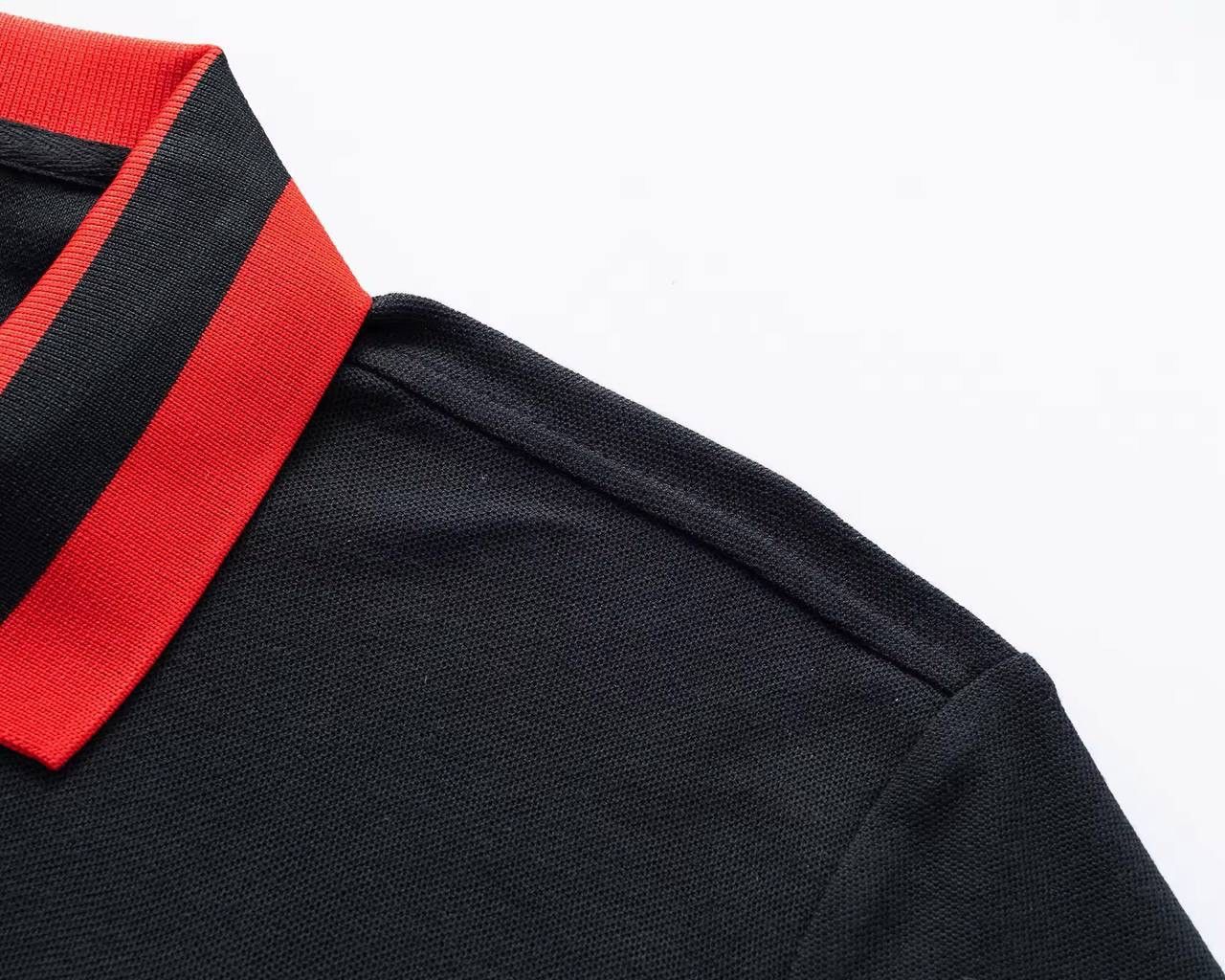 Vintage Chicago polo black big logo size M Size US M / EU 48-50 / 2 - 4 Thumbnail
