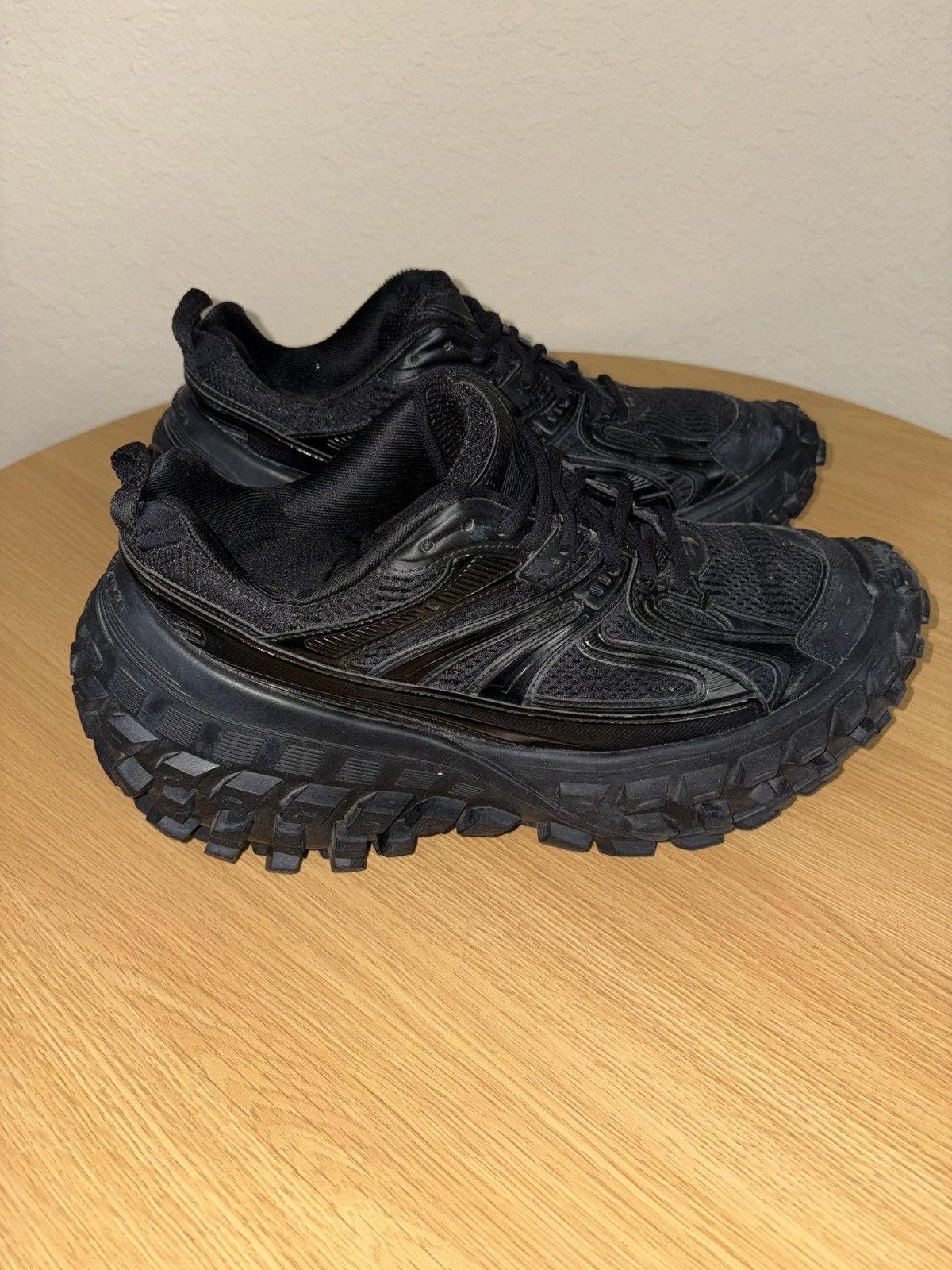 Balenciaga Balenciaga defender black size 43 | Grailed