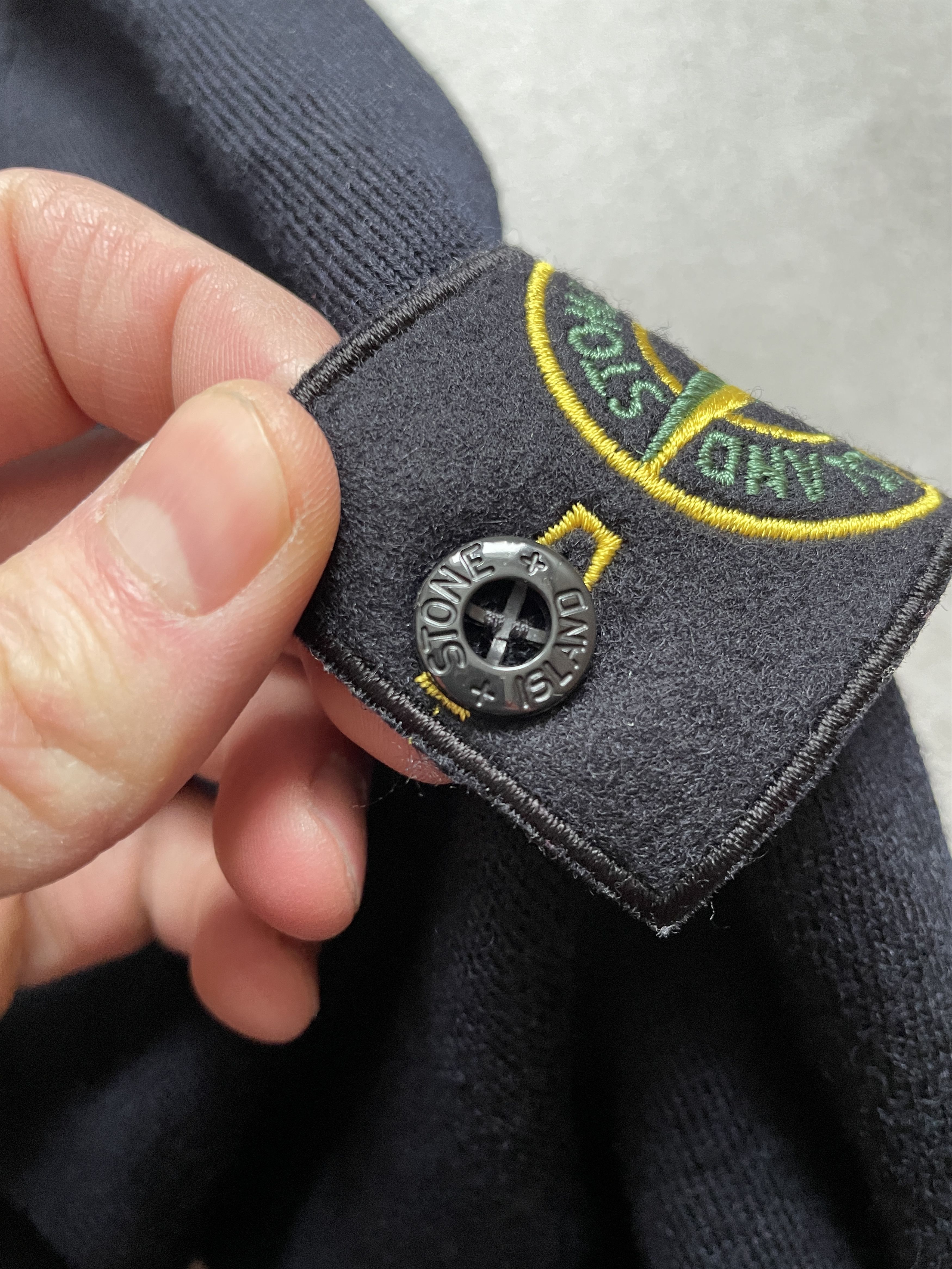 Stone Island STONE ISLAND BLACK 100% WOOL SWEATER Size US L / EU 52-54 / 3 - 4 Thumbnail