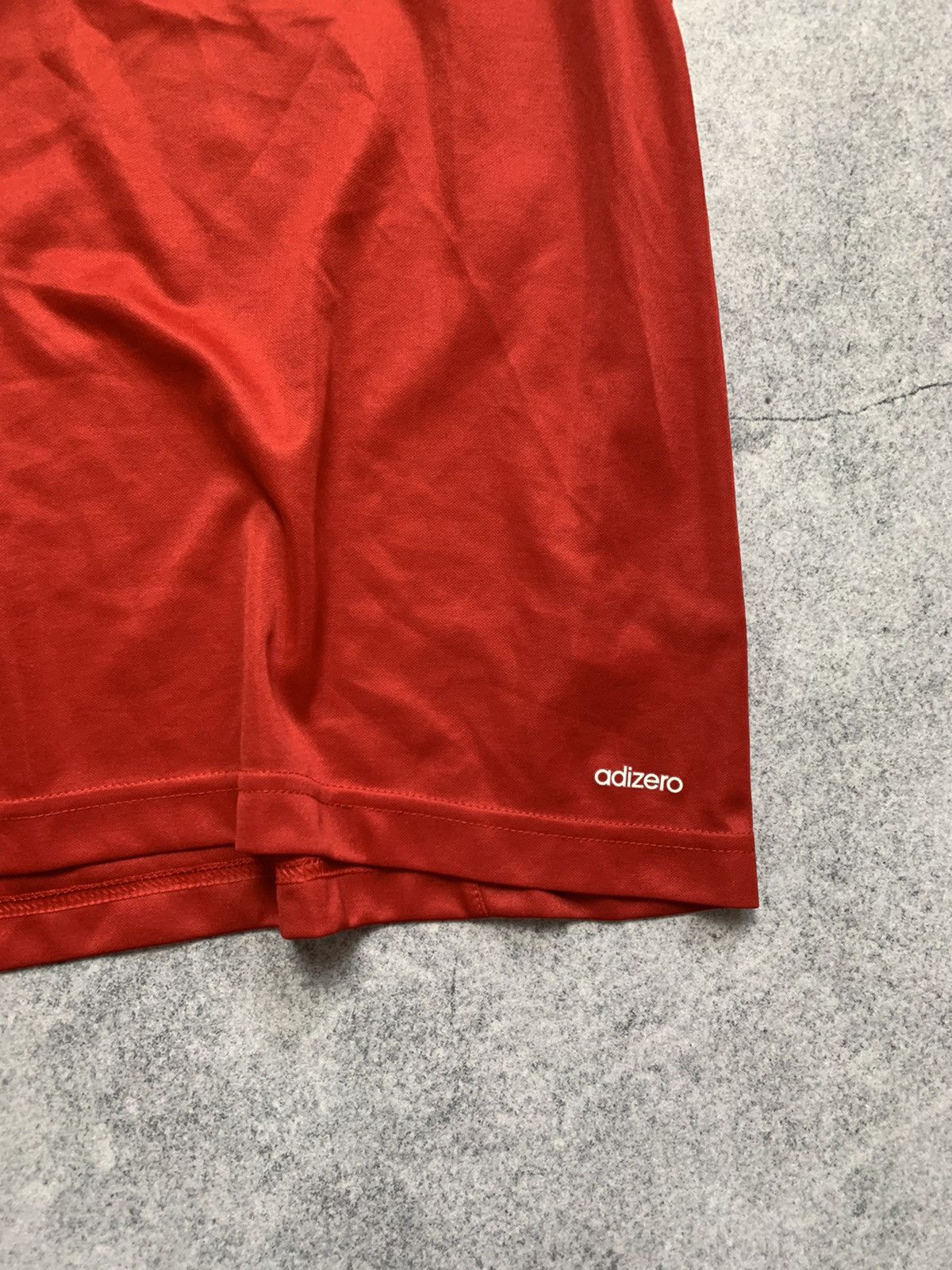 Adidas Vintage Adidas Wales Walsh 2016 Y2K soccer jersey Size US XL / EU 56 / 4 - 4 Thumbnail