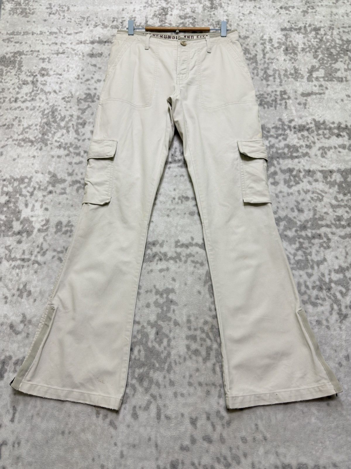 Abercrombie & Fitch Abercrombie & Fitch Flare Cargo Zipper Ankle Multipocket Size US 29 - 1 Thumbnail