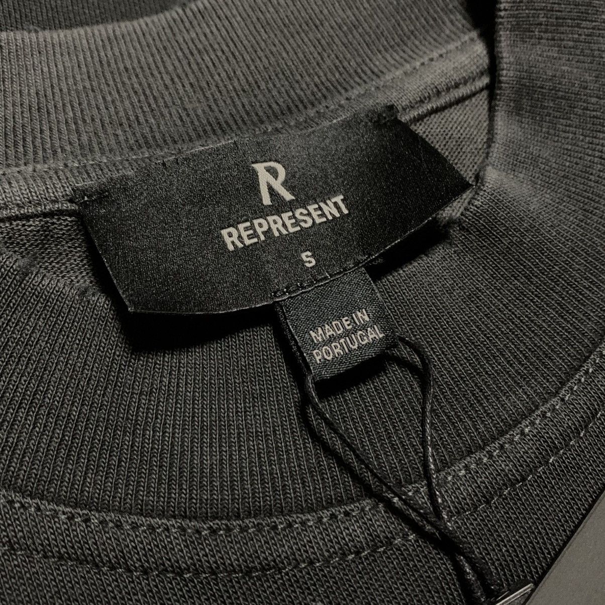 Represent Clo. Represent Small Only The Strong Survive Vintage Black Tee Size US S / EU 44-46 / 1 - 5 Thumbnail