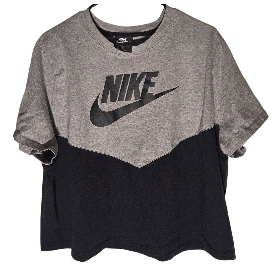 Nike Nike Crop Top T-Shirts Grey and Black - Women's 2XL Size XXL / US 16-18 / IT 52-54 - 2 Thumbnail