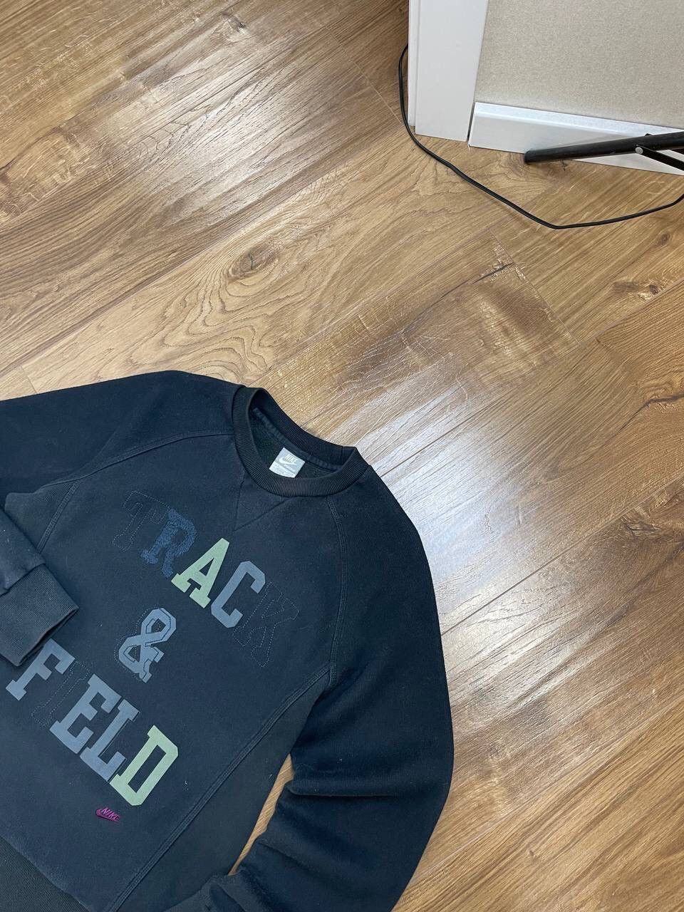 Nike Vintage Nike Y2K Style Track Field 72 Big Logo Sweatshirt Size US S / EU 44-46 / 1 - 4 Thumbnail