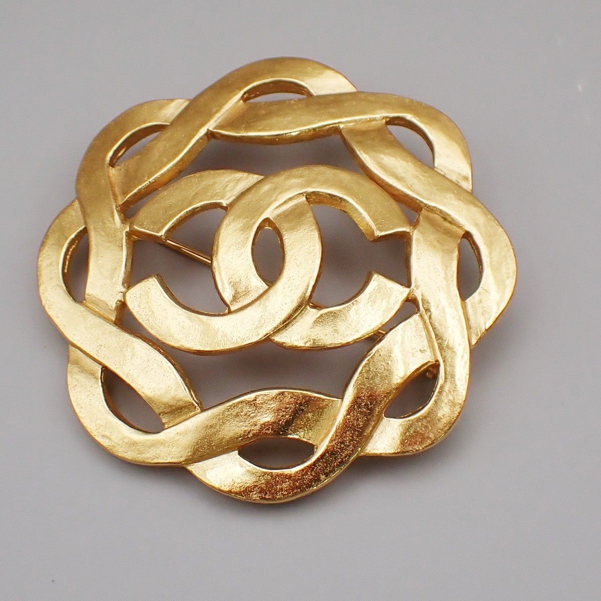 Chanel Chanel Vintage CC Logo Brooch Metal Size ONE SIZE - 1 Thumbnail