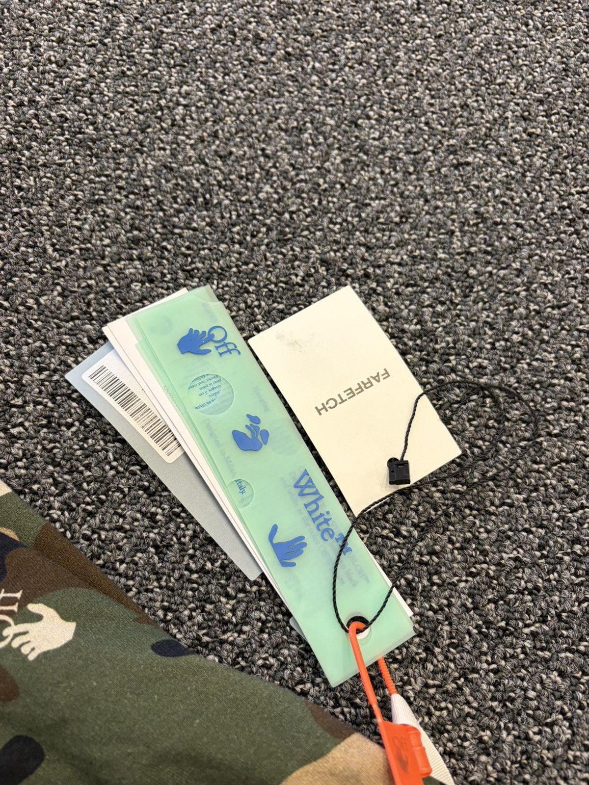 Off-White Off-White AOP Camo Tee Size US XL / EU 56 / 4 - 5 Thumbnail