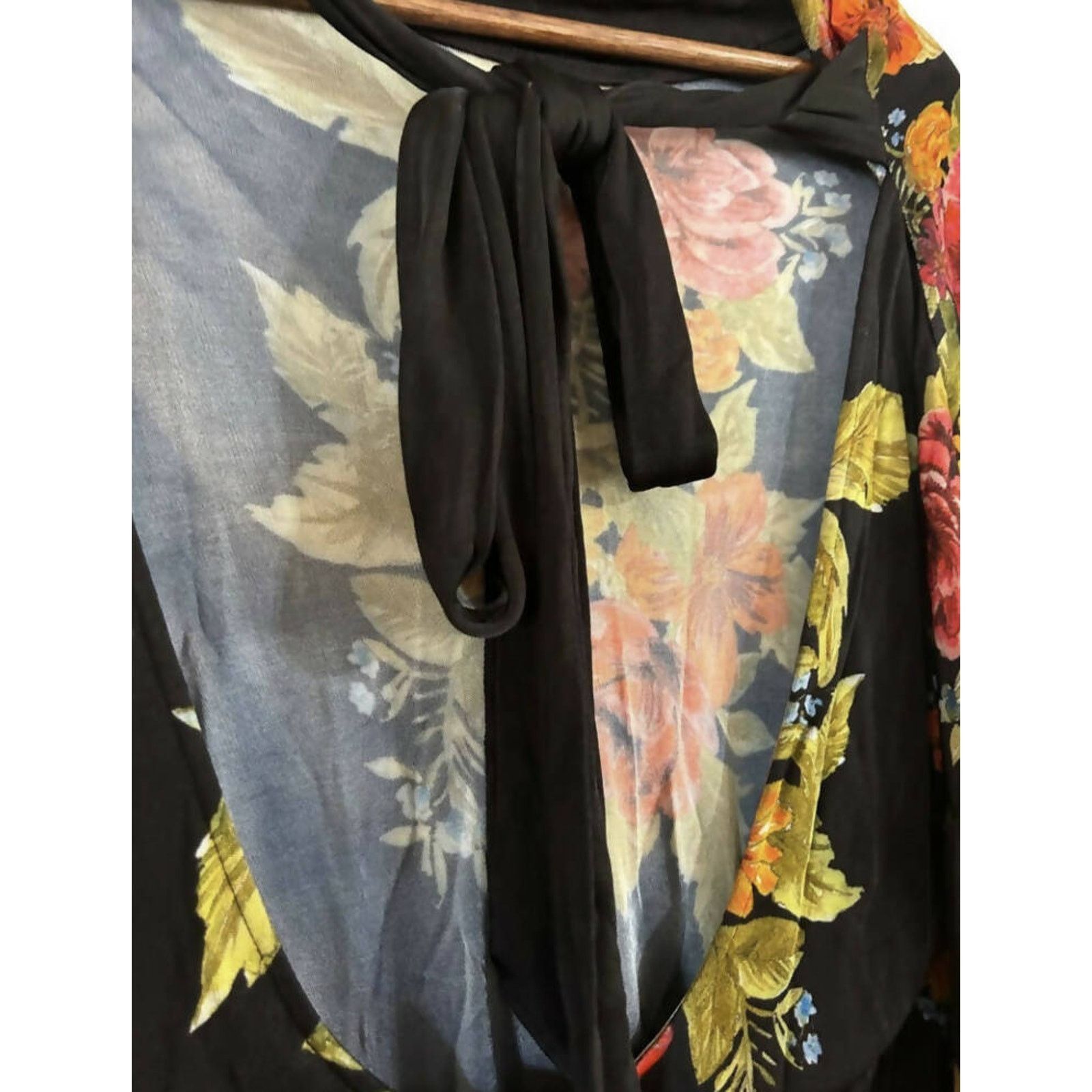 Free People Free People 2 AM Black Long Sleeve Tie-Back Floral Dress Size XS / US 0-2 / IT 36-38 - 5 Thumbnail