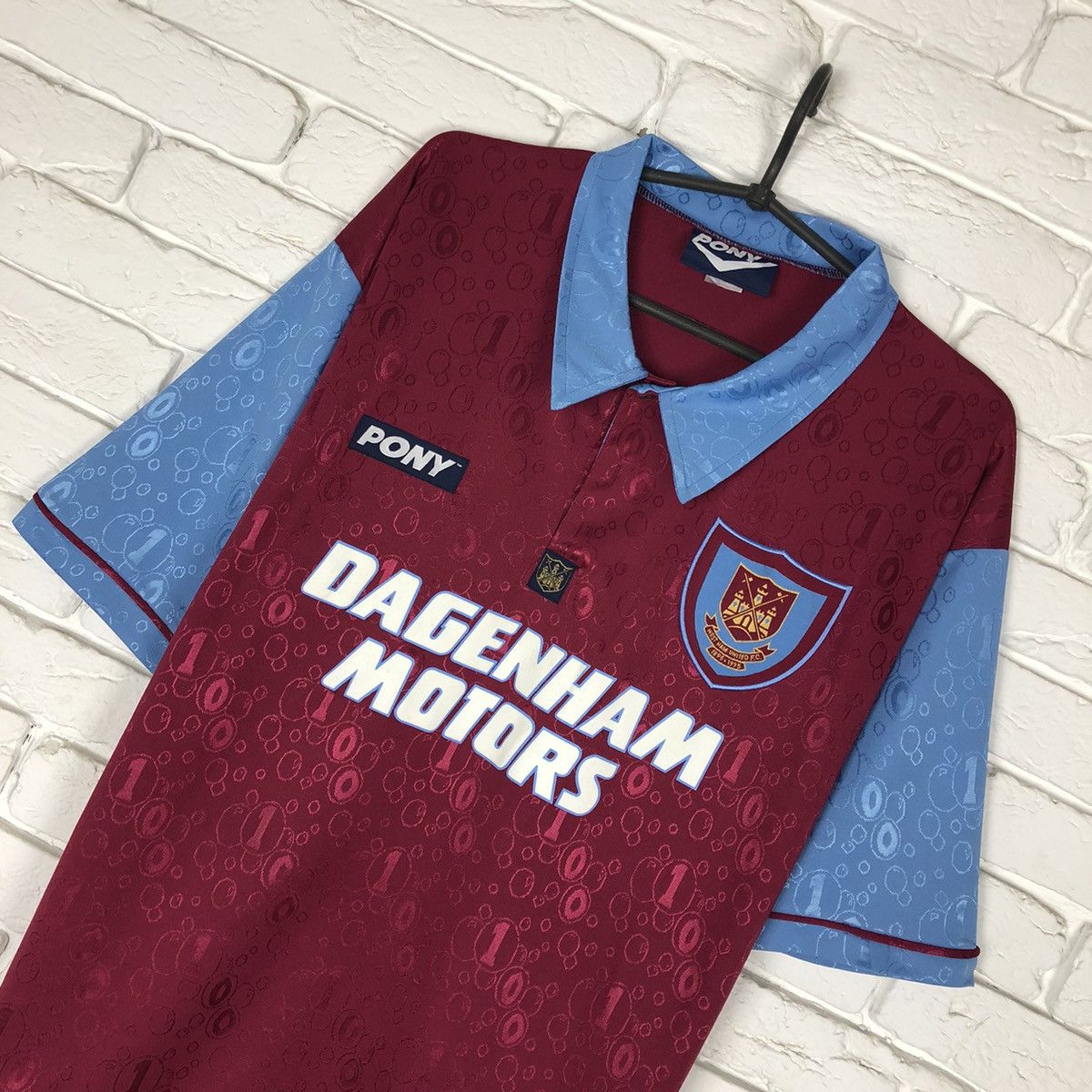 Vintage Retro copy West Ham United 1995 1997 home jersey Size US M / EU 48-50 / 2 - 2 Thumbnail