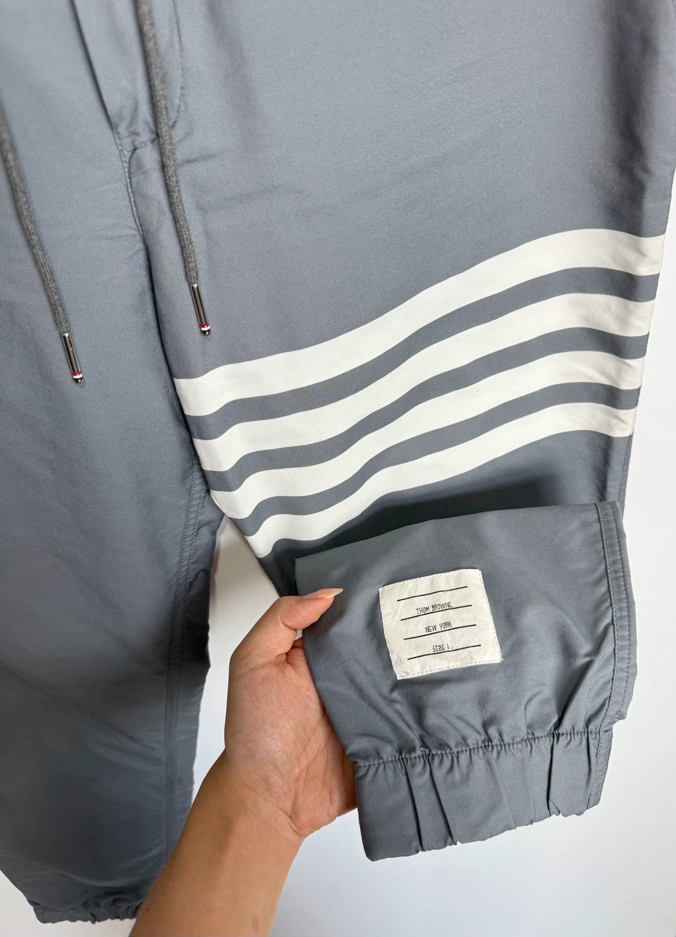 Thom Browne Thom Browne Tech Nylon Grey Jogger Pants Size 1 Size US 28 / EU 44 - 4 Thumbnail