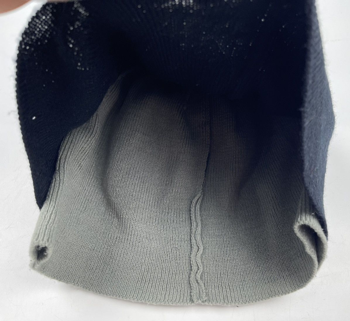 Japanese Brand distressed peakaboo single eye beanie hat Size ONE SIZE - 5 Thumbnail