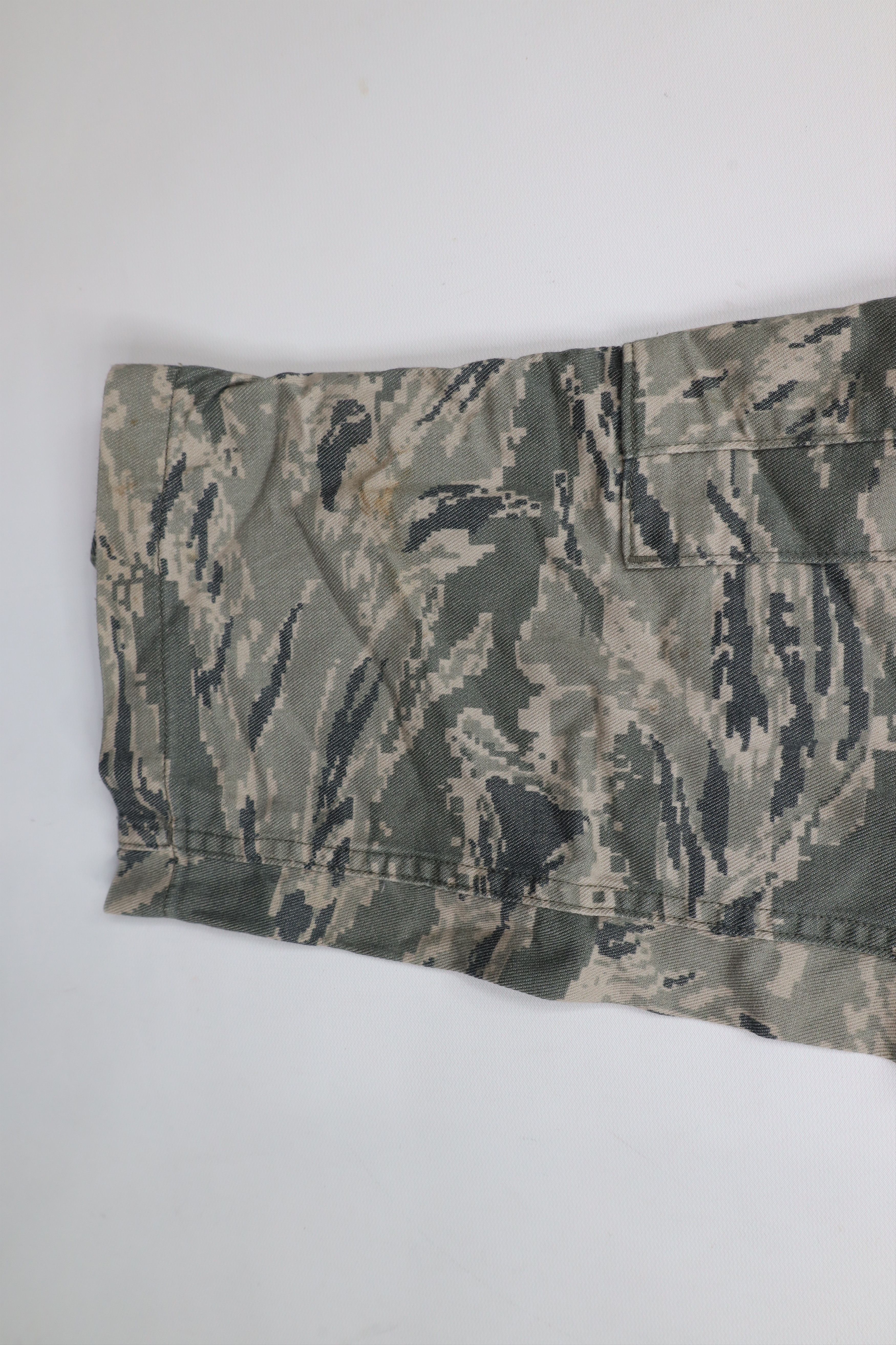 Vintage Vintage Military Ensemble Camouflage Pants Trousers USA Size US 34 / EU 50 - 7 Thumbnail